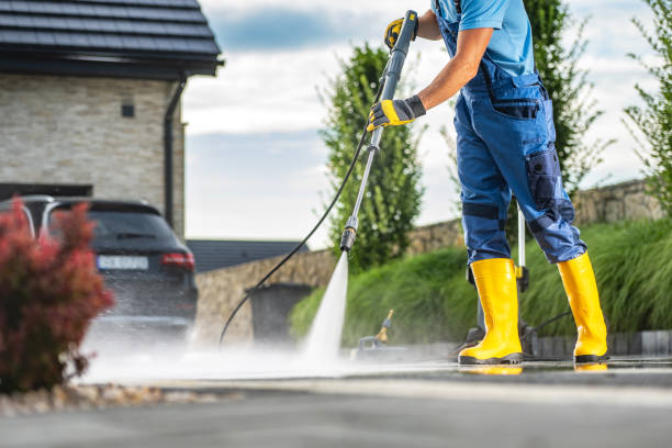 Why Choose Our Certified Pressure Washing Experts for Your Project Needs in Oasis, CA?